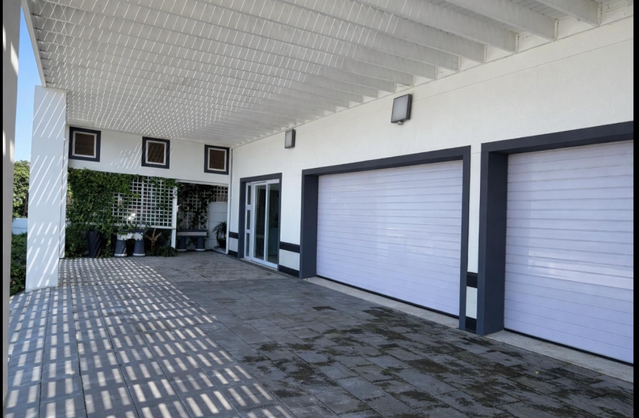 3 Bedroom Property for Sale in Cannon Rocks Eastern Cape